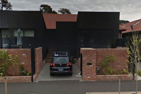 Class, Style And Location In Carlton - Inverell Accommodation 2