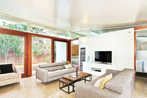 Perla Del Mare - Inverell Accommodation 5