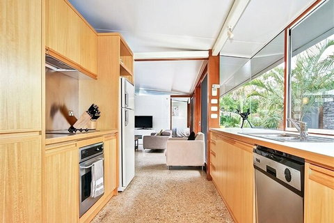 Perla Del Mare - Inverell Accommodation 6