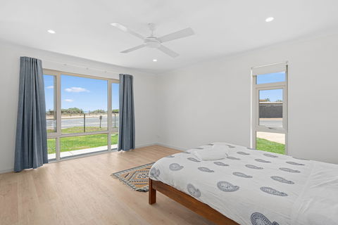 Pearl By The Sea - Inverell Accommodation 6