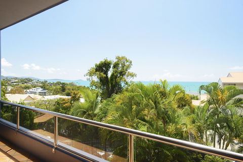 Airlie Harbour 3 Bedroom Apartment - Inverell Accommodation 1