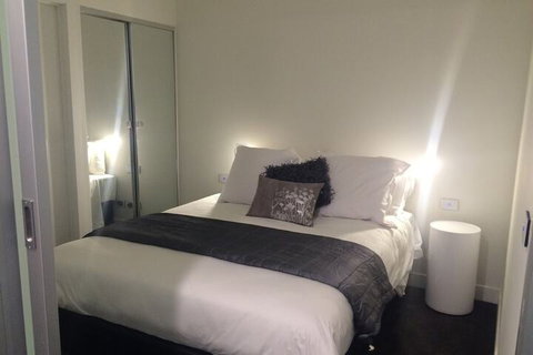 Absolute Collins - Inverell Accommodation 1
