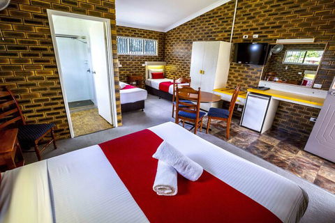 Apple & Grape Motel - Inverell Accommodation 3