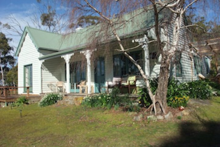 Longley TAS Inverell Accommodation