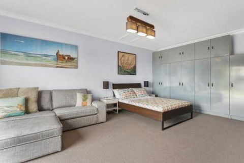 Art House - Inverell Accommodation 7