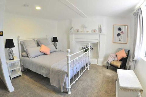 Ornee Cottage - Inverell Accommodation 2