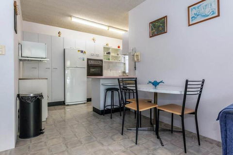 Gretel Lodge Unit 4 / 1 Gretel Close - Inverell Accommodation 5