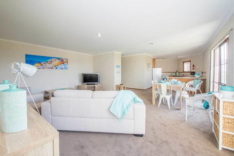 Astro Place - Inverell Accommodation 5