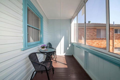 Pacific Units Unit 2 94 Magnus Street - Inverell Accommodation 5