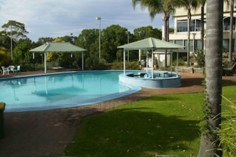 Lakeview Villa's - Inverell Accommodation 0