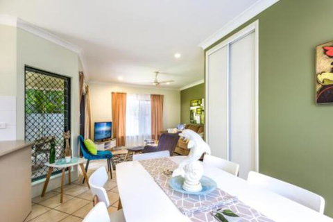 Cable Cottage Holiday Home - Inverell Accommodation 3