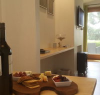 The Jonathan Art Centre - Inverell Accommodation