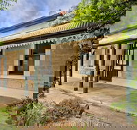 Pembury Cottage - Inverell Accommodation