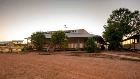 Longreach Outback Adventures - Inverell Accommodation 3