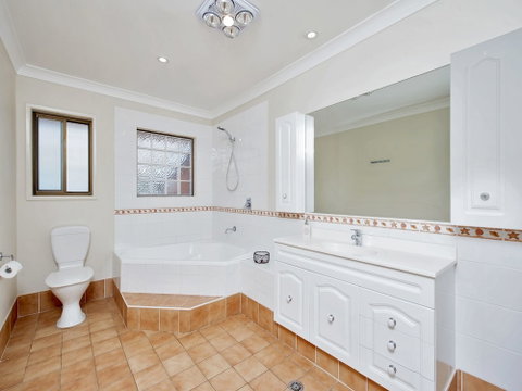 Neptunes Rest 55 Corrie Parade - Inverell Accommodation 6