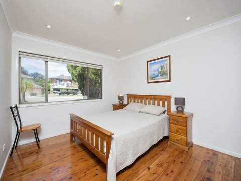 Neptunes Rest 55 Corrie Parade - Inverell Accommodation 3