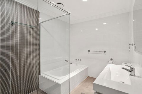 Shoal Bay Road Aura Apartments Unit 05 59 - Inverell Accommodation 6