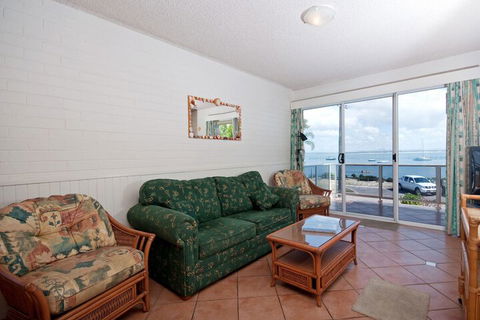 Shoal Bay Road Castaways Unit 04 17 - Inverell Accommodation 2