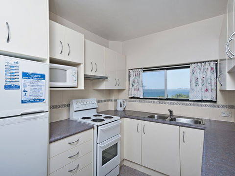 Ocean Shores Unit 7 / 27 Weatherly Close - Inverell Accommodation 1