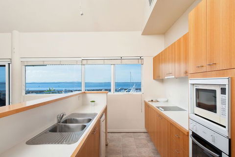 Crows Nest 6 Teramby Road DAlbora Marina - Inverell Accommodation 2