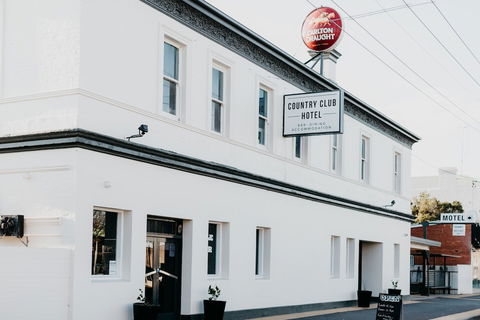 Finley Country Club Hotel Motel - Inverell Accommodation 0
