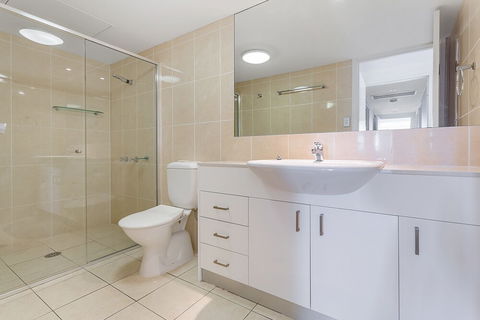 Wanda Beach Unit 2 / 197 Soldiers Point Road - Inverell Accommodation 6