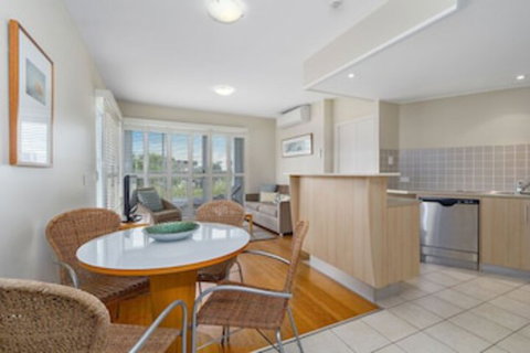 RESORT On The BEACH 6126 27 - Inverell Accommodation 0