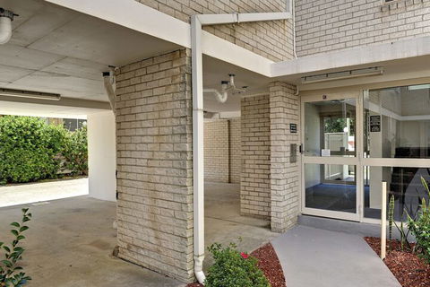 Shoal Bay Road Del Rae Unit 18 25 - Inverell Accommodation 1