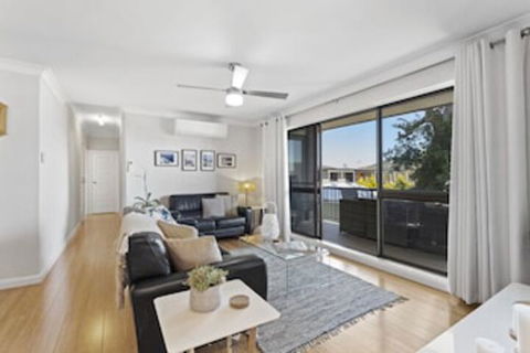 Ronald Ave Bahia Unit 02 47 - Inverell Accommodation 0