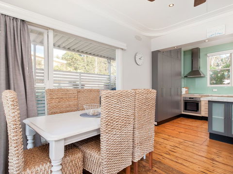 Sandy Point Road 6 Mermaids Rest - Inverell Accommodation 3