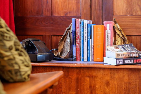 Cygnet Old Bank B & B Cafe & Gift Store - Inverell Accommodation 4