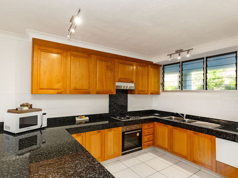 Lagoon 003 On Hamilton Island - Inverell Accommodation 2