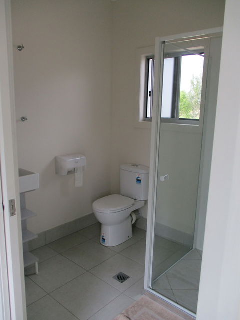 Ingham Tourist Park - Inverell Accommodation 4