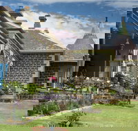 Coragulac House Cottages - Inverell Accommodation