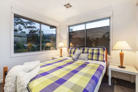 Aquawaters House By Barefoot Beach Stays - Inverell Accommodation 4