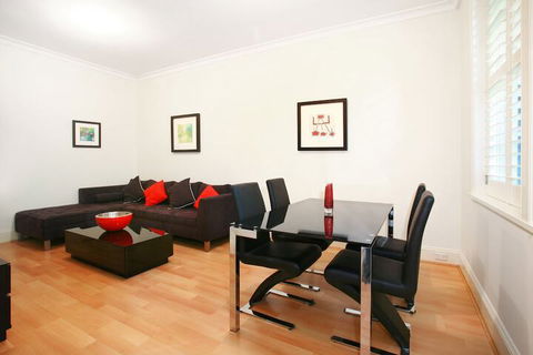 Art Deco In The Cul-de-Sac - Inverell Accommodation 2