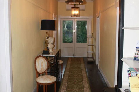 River Front Estate - Inverell Accommodation 1