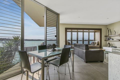 A Window On The Bay - Inverell Accommodation 5