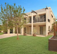 Family Times - Inverell Accommodation