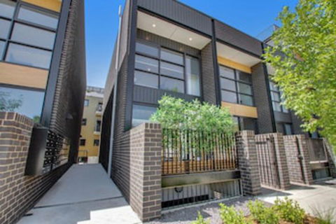 Accommodate Canberra - Parbery - Inverell Accommodation 0