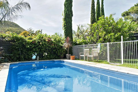 Shoal Bay Riggers - Inverell Accommodation 2