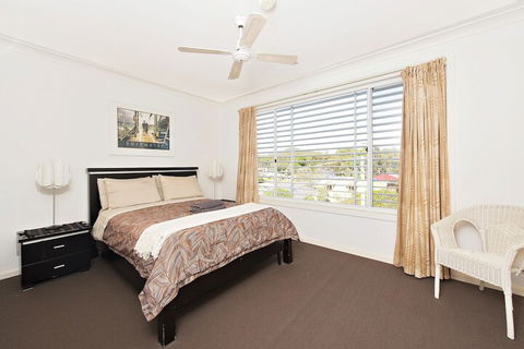 Shoal Bay Riggers - Inverell Accommodation 7