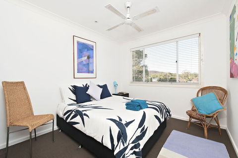 Shoal Bay Riggers - Inverell Accommodation 5