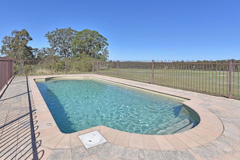 Ironstone Estate - Inverell Accommodation 1