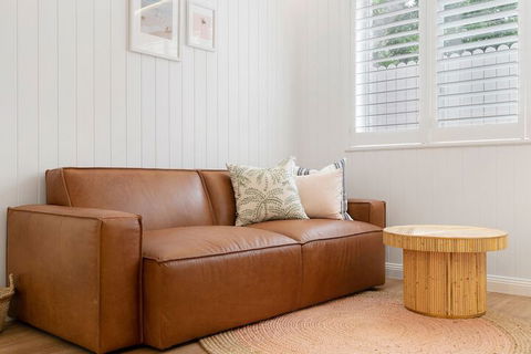 A PERFECT STAY Sunset Beach Riverside - Inverell Accommodation 4