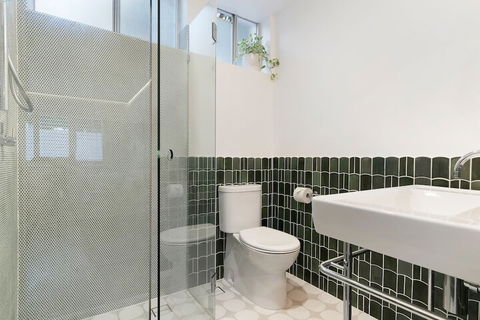 A PERFECT STAY Sunset Beach Riverside - Inverell Accommodation 7