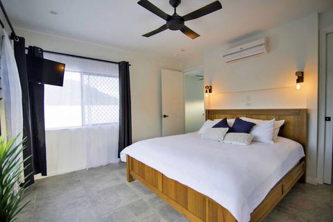 Isle Be Back Waterfront Luxury With Pool - Inverell Accommodation 4