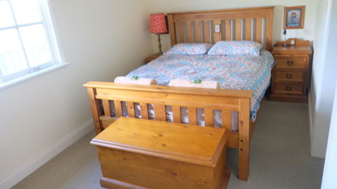 Yea Woodduck Cottage - Inverell Accommodation 1