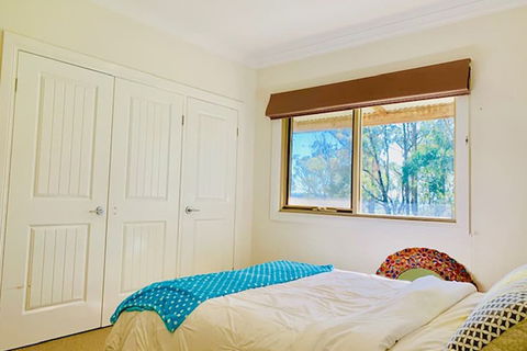Grand Gippsland Home Sleeps Up To 28 - Inverell Accommodation 3