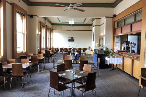 Royal Hotel - Inverell Accommodation 6